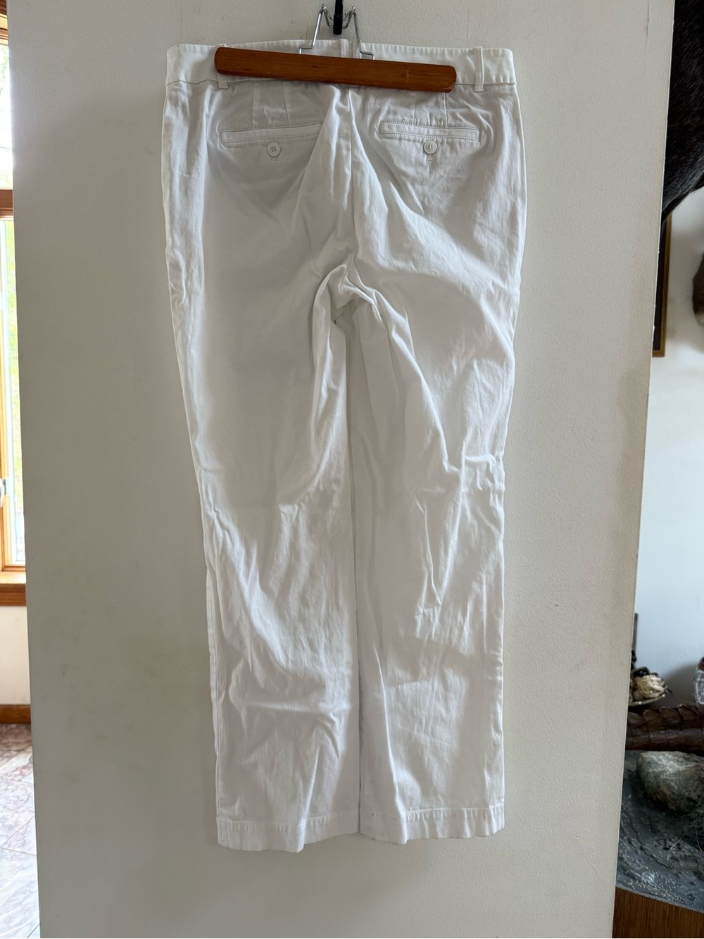 Talbots White Chino Pants Size 6 The Perfect Chino Classic Straight Leg - Picture 3 of 4